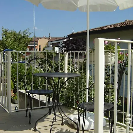 Rosalu - Adults Only Bed & Breakfast 3*